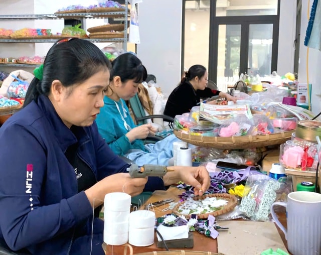 Thưởng Tết Bính Ngọ 2026: Áp lực tâm lý cho cả người lao động và người sử dụng lao động- Ảnh 2.