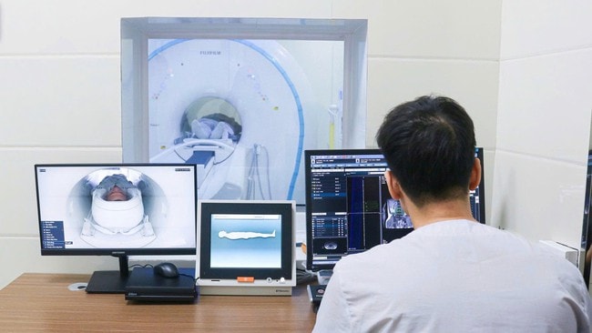 Bệnh viện Kiến An nâng cao chẩn đoán và điều trị bằng công nghệ tiên tiến- Ảnh 2.