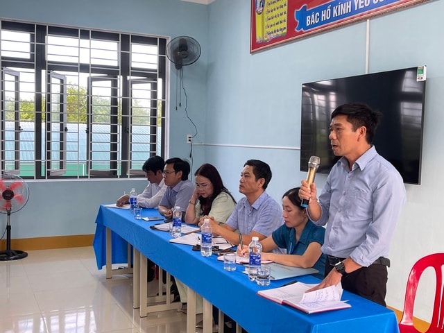 Vụ 40 học sinh trường dân tộc bán trú ở Quảng Trị nhập viện: Lãnh đạo bị cách chức, ai quản lý trường?- Ảnh 1. Vụ 40 học sinh trường dân tộc bán trú ở Quảng Trị nhập viện: Lãnh đạo bị cách chức, ai quản lý trường?- Ảnh 1.