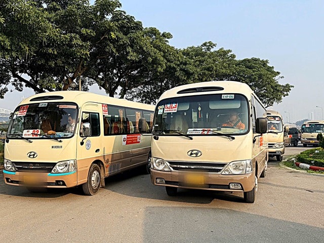 Hà Nội kiểm tra 1.000 xe chở học sinh: Vẫn còn lỗi nhỏ tiềm ẩn hệ lụy lớn- Ảnh 2. Hà Nội kiểm tra 1.000 xe chở học sinh: Vẫn còn lỗi nhỏ tiềm ẩn hệ lụy lớn- Ảnh 2.