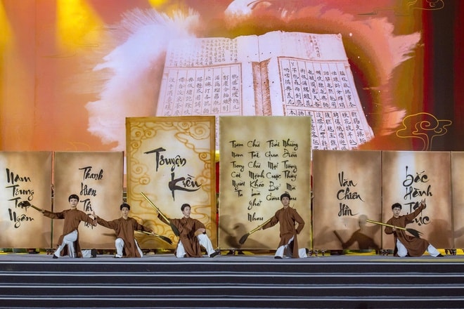 Di sản Nguyễn Du trong dòng chảy văn hóa và hội nhập- Ảnh 3.