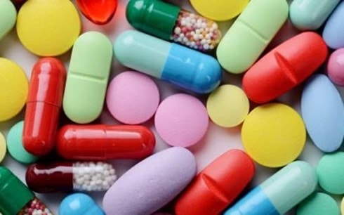 Bộ Y tế xử phạt Công ty Cổ phần dược Medipharco,  buộc tiêu huỷ thuốc nhỏ mắt, tai Ofleye Drops - Ảnh 1.