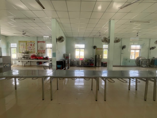 Vụ 40 học sinh nhập viện: Quảng Trị bố trí ăn, ở cho học sinh sau khi xử lý cán bộ liên quan- Ảnh 3. Vụ 40 học sinh nhập viện: Quảng Trị bố trí ăn, ở cho học sinh sau khi xử lý cán bộ liên quan- Ảnh 3.