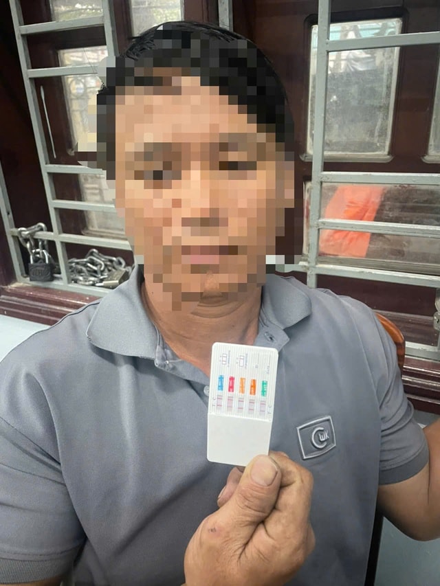 Trộm tiền của chủ mua vàng rồi lại mang đến chính nhà chủ cất giấu- Ảnh 1. Trộm tiền của chủ mua vàng rồi lại mang đến chính nhà chủ cất giấu- Ảnh 1.