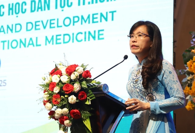 Gìn giữ tinh hoa, hội nhập và phát triển y dược học dân tộc- Ảnh 1. Gìn giữ tinh hoa, hội nhập và phát triển y dược học dân tộc- Ảnh 1.