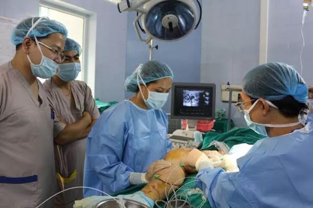 Thuốc và phương pháp điều trị suy tĩnh mạch chi dưới mạn tính- Ảnh 3.