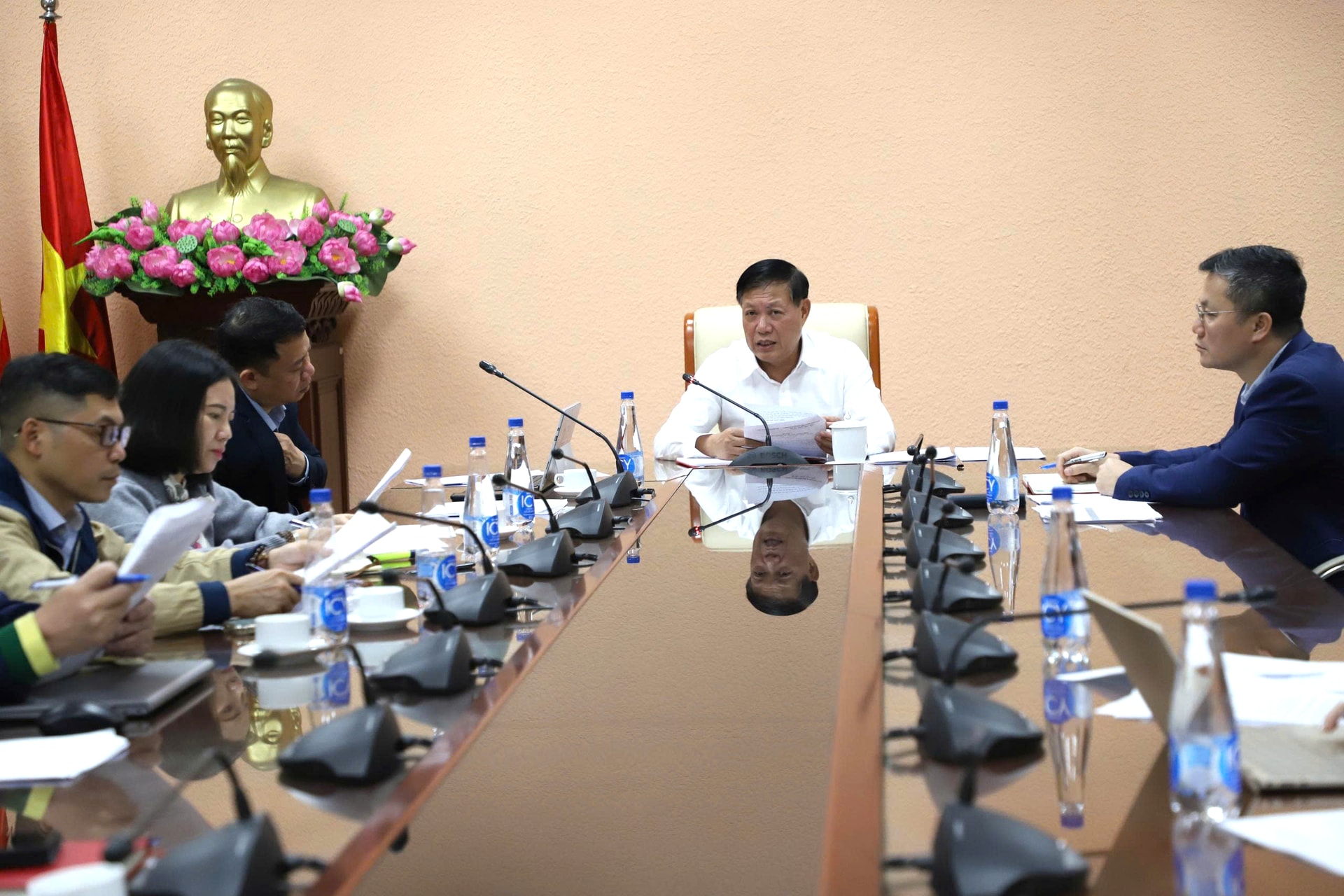 Đẩy nhanh tiến độ xây dựng, hoàn thiện các văn bản hướng dẫn thi hành Luật Dân số- Ảnh 2.