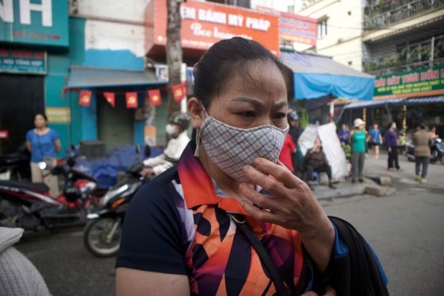 Tiểu thương chợ Xanh bật khóc vì trắng tay sau vụ cháy lớn khi Tết đã cận kề- Ảnh 3.