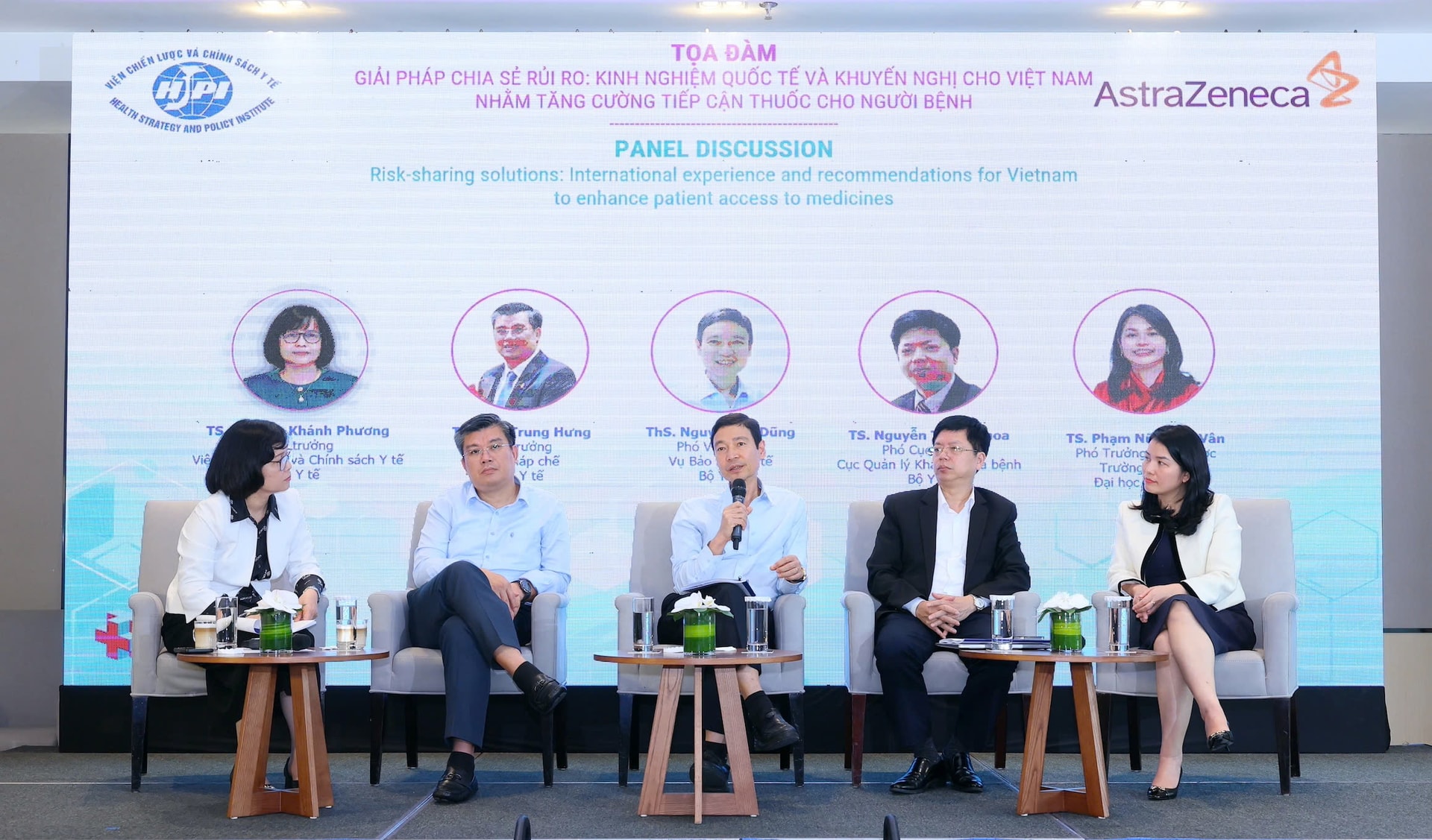 Giải pháp nào chia sẻ rủi ro tài chính về y tế?- Ảnh 3.