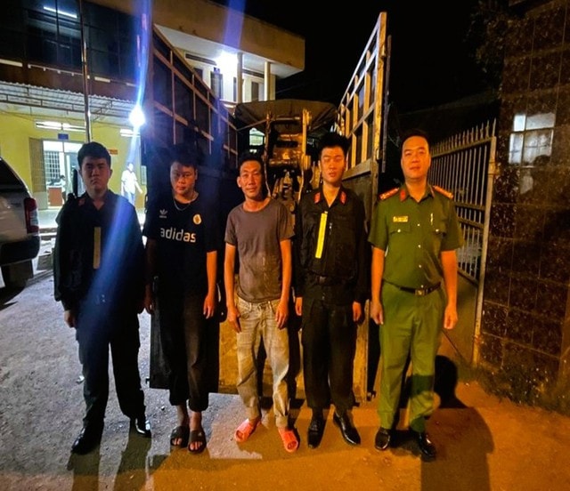 Bắt 2 đối tượng trộm cắp tại Cảng hàng không quốc tế Long Thành- Ảnh 1. Bắt 2 đối tượng trộm cắp tại Cảng hàng không quốc tế Long Thành- Ảnh 1.