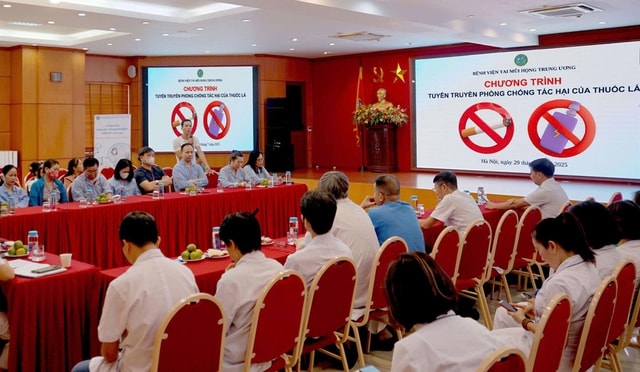 Cơ sở y tế không khói thuốc lá: Không gian điều trị trong lành giúp nâng cao chất lượng khám, chữa bệnh- Ảnh 5.