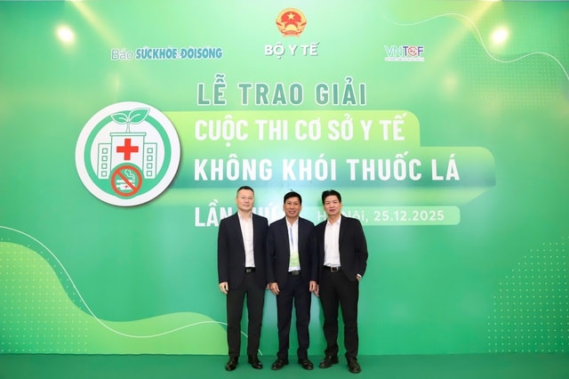 Không khí sôi động trước giờ trao giải Cuộc thi 'Cơ sở y tế không khói thuốc lá' lần thứ I- Ảnh 4. Không khí sôi động trước giờ trao giải Cuộc thi 'Cơ sở y tế không khói thuốc lá' lần thứ I- Ảnh 4.