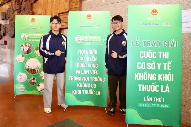 Không khí sôi động trước giờ trao giải Cuộc thi 'Cơ sở y tế không khói thuốc lá' lần thứ I- Ảnh 9. Không khí sôi động trước giờ trao giải Cuộc thi 'Cơ sở y tế không khói thuốc lá' lần thứ I- Ảnh 9.