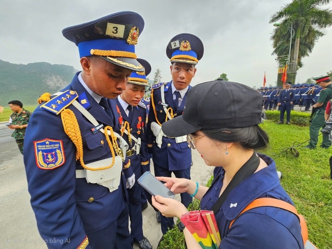 Báo Sức khỏe và Đời sống góp phần lan tỏa hình ảnh người lính Không quân trong thời kỳ mới- Ảnh 5. Báo Sức khỏe và Đời sống góp phần lan tỏa hình ảnh người lính Không quân trong thời kỳ mới- Ảnh 5.