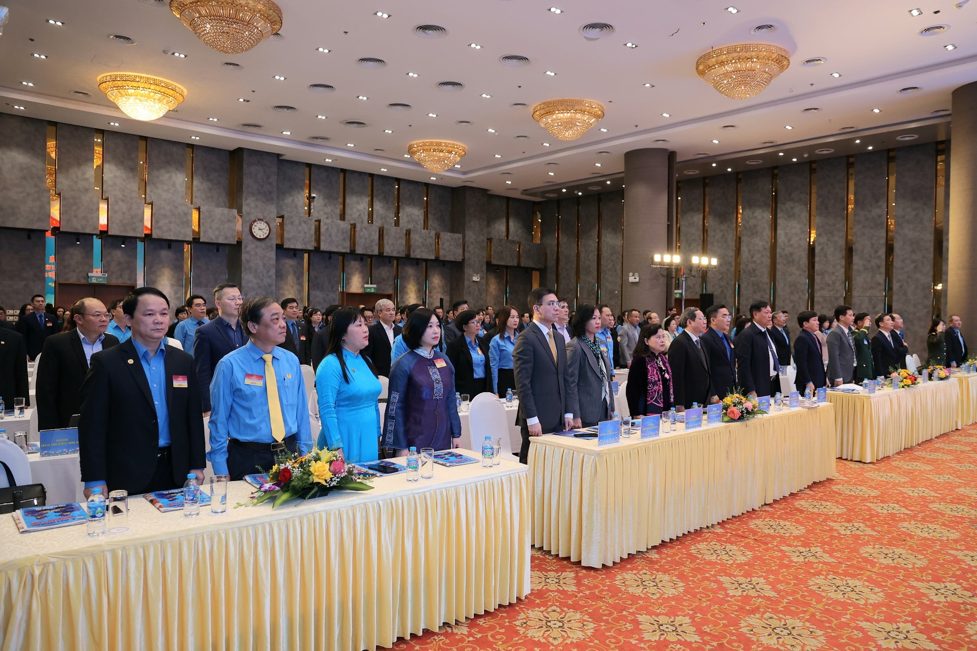 Công đoàn Y tế Việt Nam nêu 3 đột phá nhiệm kỳ tới, nổi bật là thương lượng về lương, đãi ngộ cho y bác sĩ- Ảnh 2.