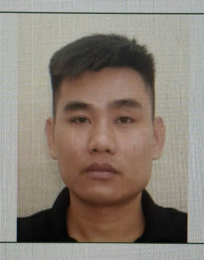 Nhờ thuê giúp ô tô, mang đi cầm cố lấy tiền chi tiêu- Ảnh 1.