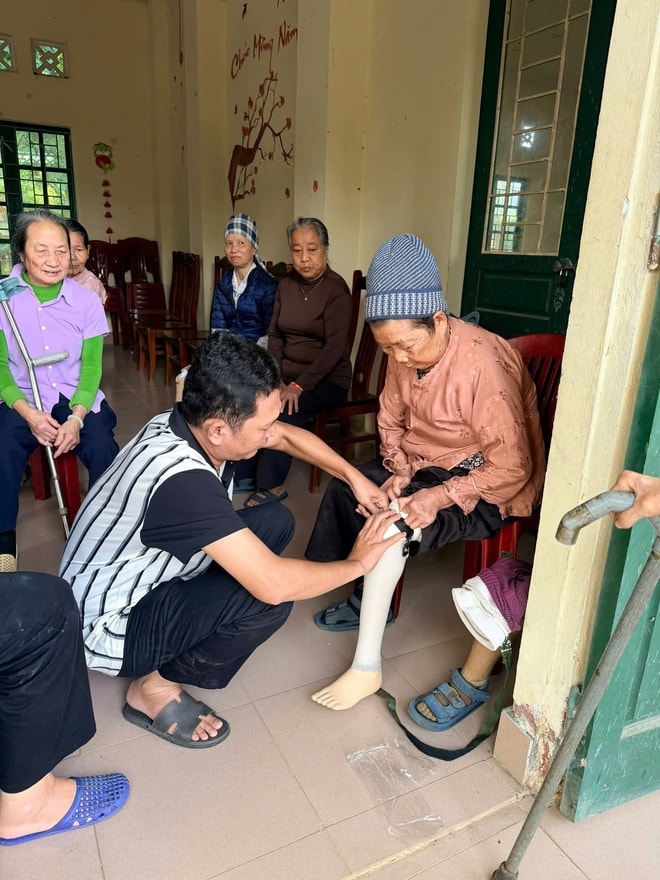 66 bệnh nhân phong được lắp chân giả, trao bước đi vững vàng- Ảnh 4.