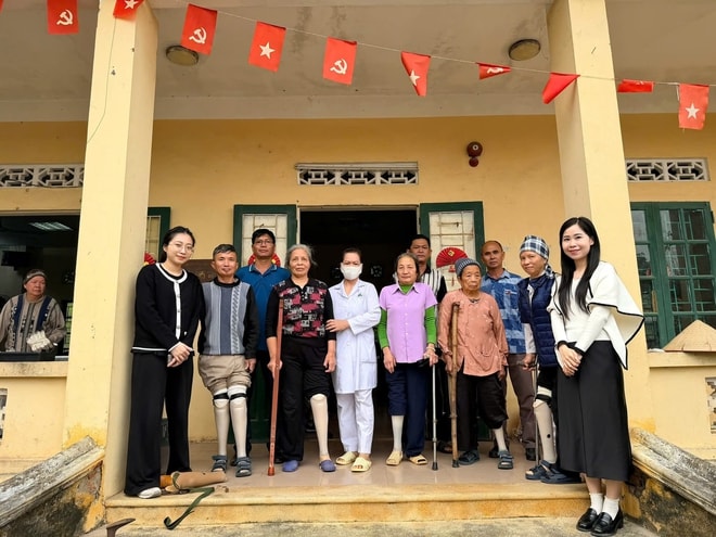 66 bệnh nhân phong được lắp chân giả, trao bước đi vững vàng- Ảnh 2.