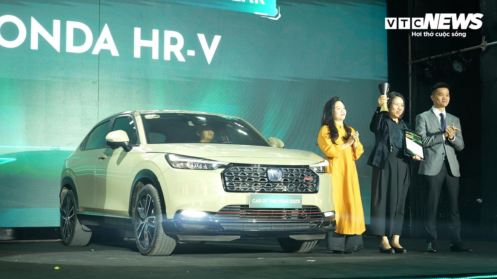 Honda HR-V giành chiến thắng nghẹt thở với danh hiệu Ôtô của năm tại Car Awards 2025. (Ảnh: Hùng Cường)