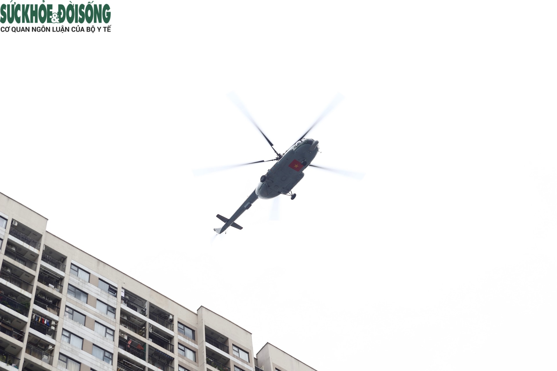 Trực thăng tham gia diễn tập chữa cháy, cứu nạn quy mô 4000 người ở Hà Nội- Ảnh 17.