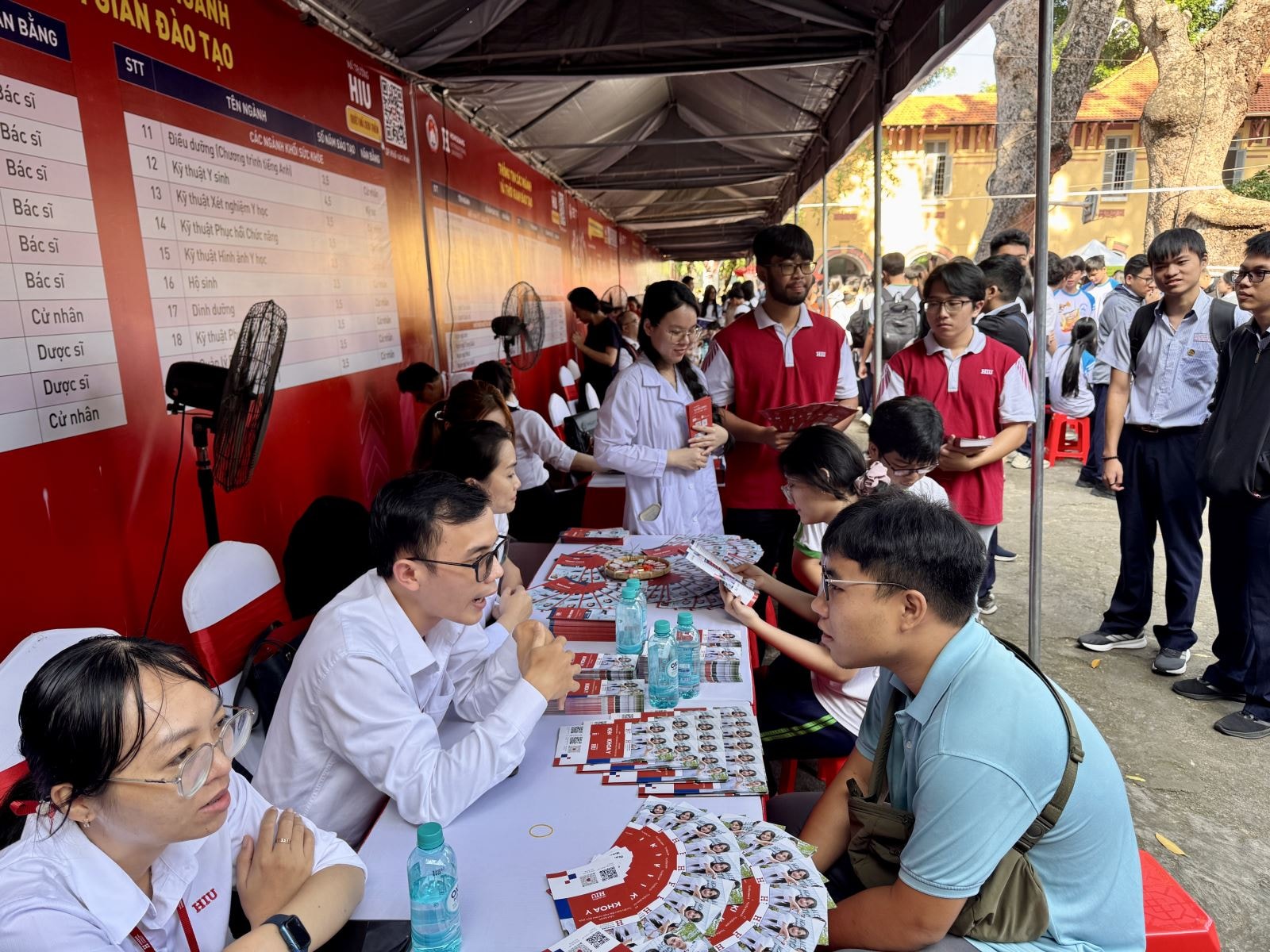 Học sinh TP Hồ Chí Minh nghỉ Tết Nguyên đán 2026 từ 12 đến 22/2- Ảnh 1.