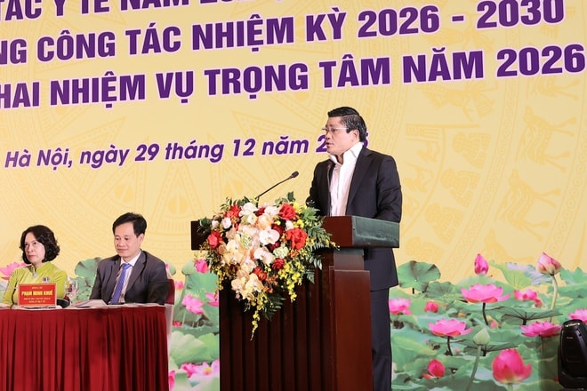 Phó Thủ tướng Lê Thành Long: Toàn Ngành y tế phấn đấu để tạo đột phá tăng cường bảo vệ, chăm sóc và nâng cao sức khỏe Nhân dân- Ảnh 8. Phó Thủ tướng Lê Thành Long: Toàn Ngành y tế phấn đấu để tạo đột phá tăng cường bảo vệ, chăm sóc và nâng cao sức khỏe Nhân dân- Ảnh 8.