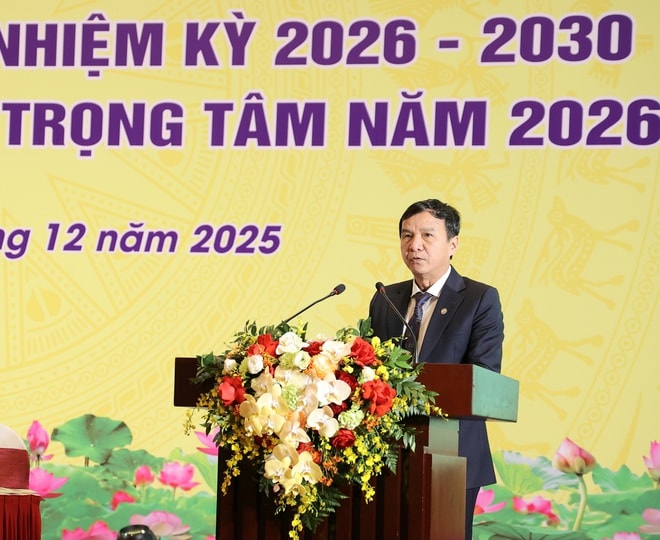 Phó Thủ tướng Lê Thành Long: Toàn Ngành y tế phấn đấu để tạo đột phá tăng cường bảo vệ, chăm sóc và nâng cao sức khỏe Nhân dân- Ảnh 7. Phó Thủ tướng Lê Thành Long: Toàn Ngành y tế phấn đấu để tạo đột phá tăng cường bảo vệ, chăm sóc và nâng cao sức khỏe Nhân dân- Ảnh 7.