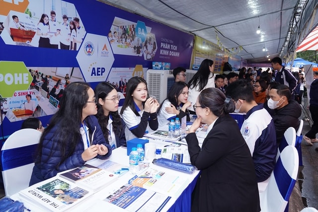 Tuyển sinh đại học 2026 mở rộng các kỳ thi riêng- Ảnh 1. Tuyển sinh đại học 2026 mở rộng các kỳ thi riêng- Ảnh 1.