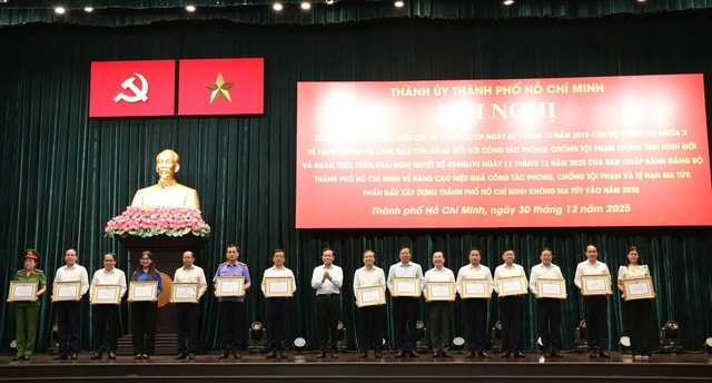 TPHCM phấn đấu xây dựng ‘thành phố không ma túy’ vào năm 2030- Ảnh 4. TPHCM phấn đấu xây dựng ‘thành phố không ma túy’ vào năm 2030- Ảnh 4.