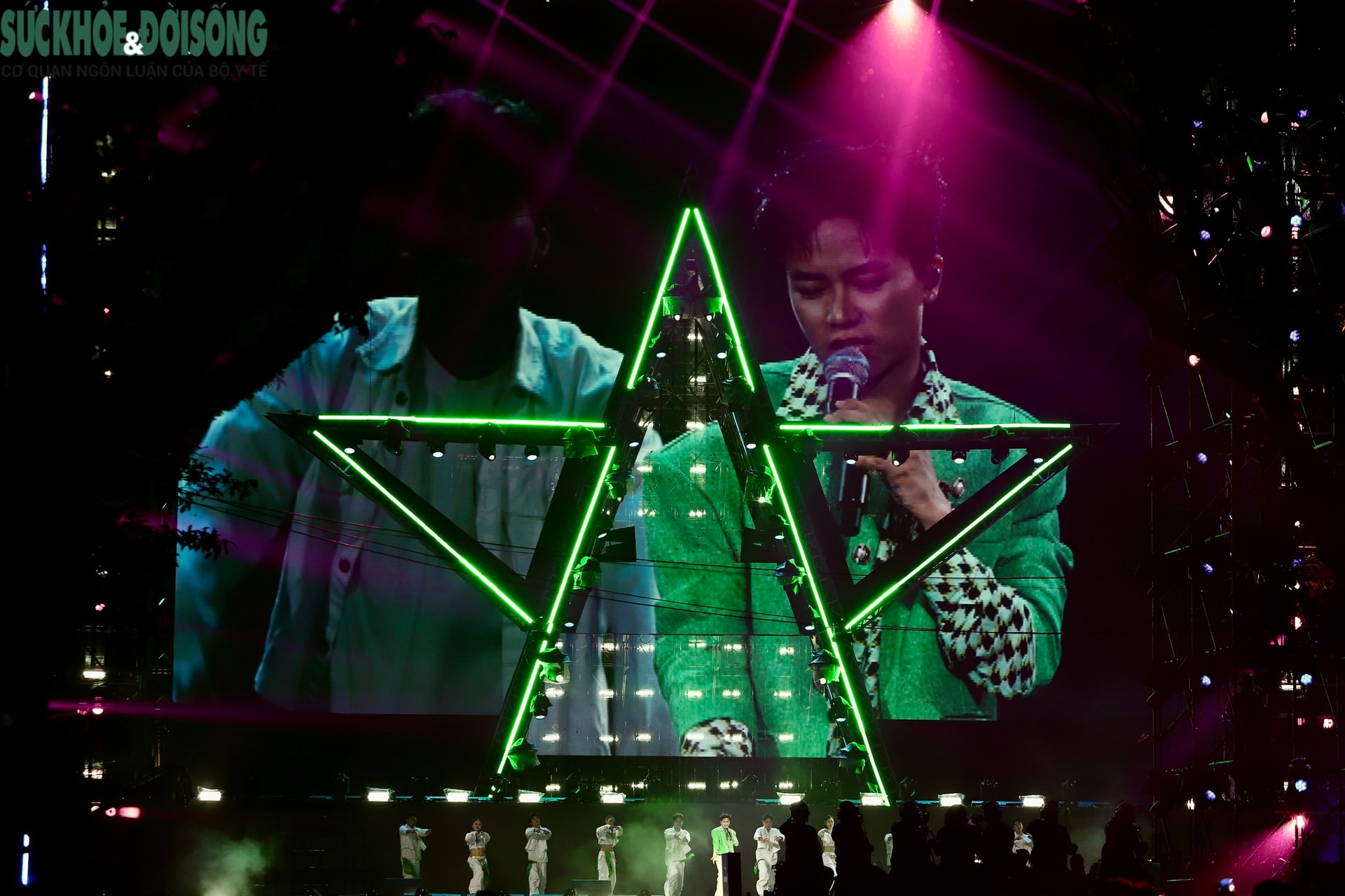 Hà Nội Countdown 2026: Nhìn lại những khoảnh khắc ấn tượng- Ảnh 12.