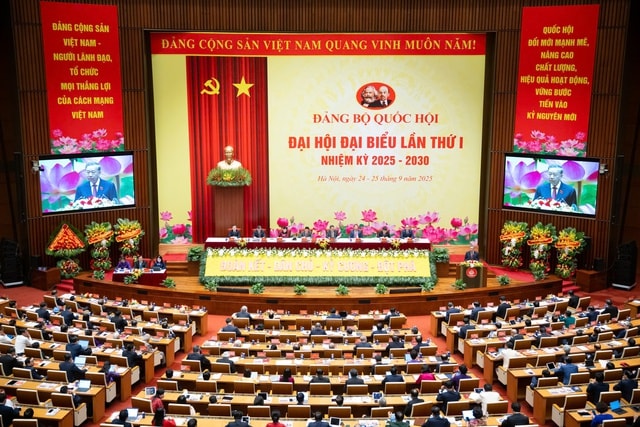 Công bố 10 sự kiện, hoạt động tiêu biểu của Quốc hội năm 2025- Ảnh 4.