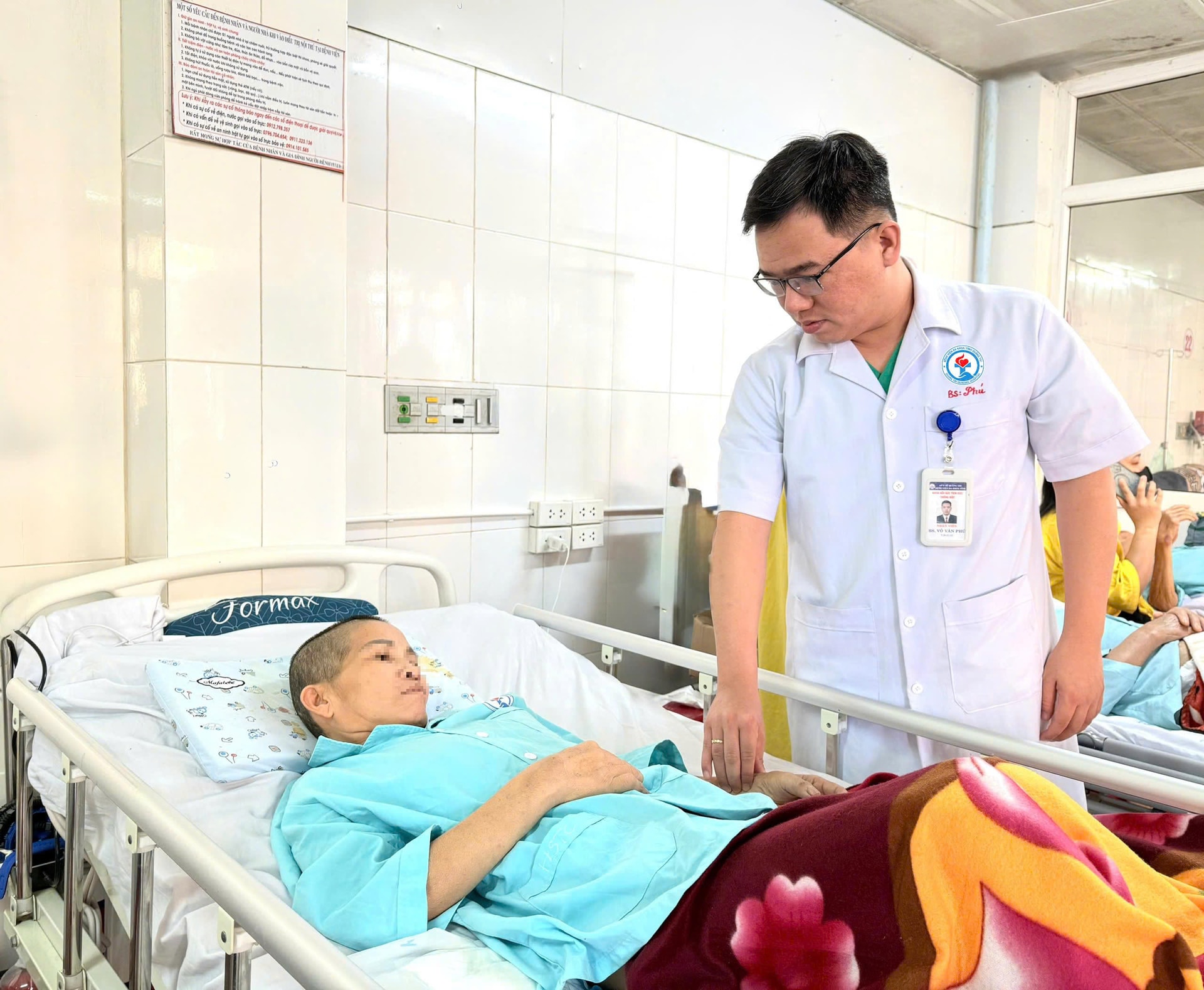 Cứu người phụ nữ đột quỵ não nguy kịch vượt qua lằn ranh sinh tử- Ảnh 1.