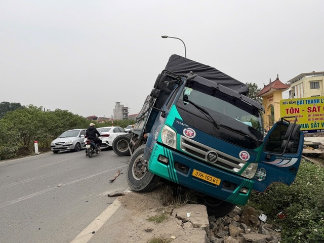 4 ngày nghỉ Tết Dương lịch 2026: 94 người tử vong vì tai nạn giao thông- Ảnh 2.