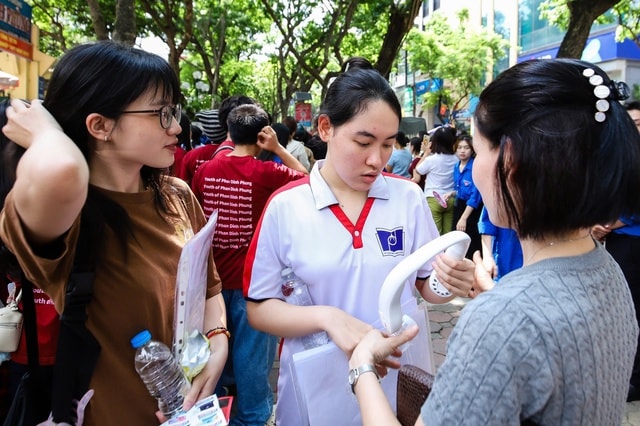 Thi tốt nghiệp THPT 2026 cần sớm ‘chốt’ quy chế- Ảnh 1.