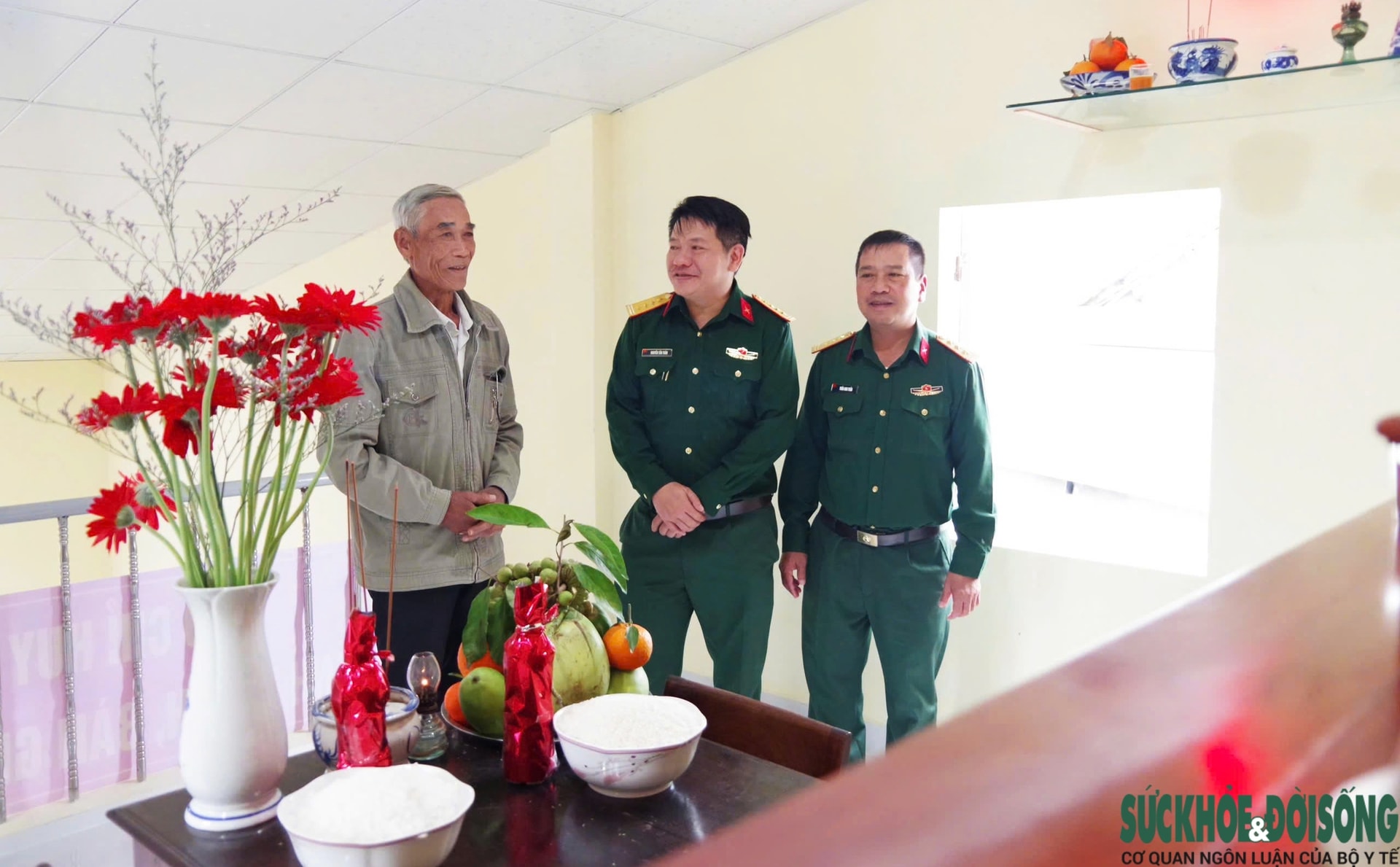 Mái nhà kiên cố trở về sau những ngày lũ dữ- Ảnh 1.