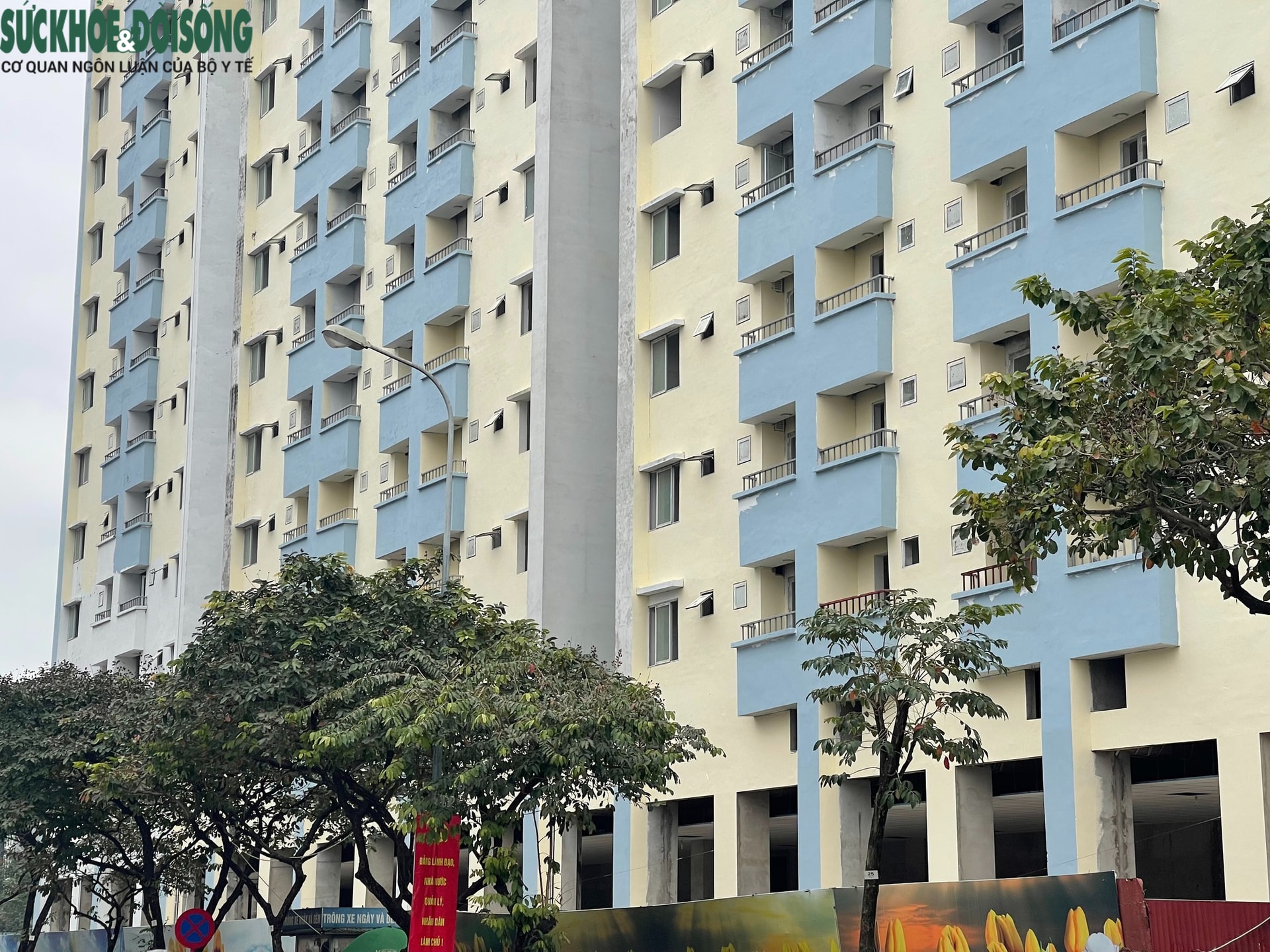 Diện mạo bất ngờ dự án nhà tái định cư bỏ hoang nhiều năm trên 'đất vàng' Hà Nội- Ảnh 4.