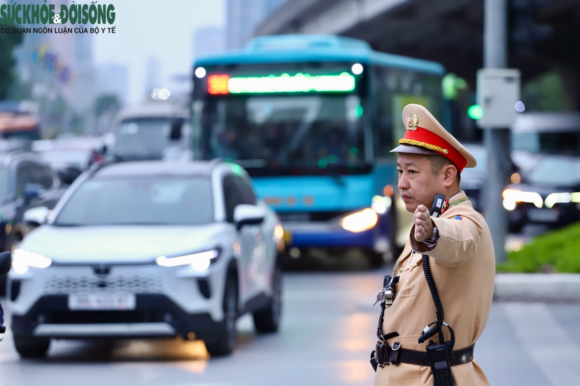 Hà Nội bảo đảm TTATGT phục vụ sơ duyệt, diễn tập bảo vệ Đại hội XIV- Ảnh 2.