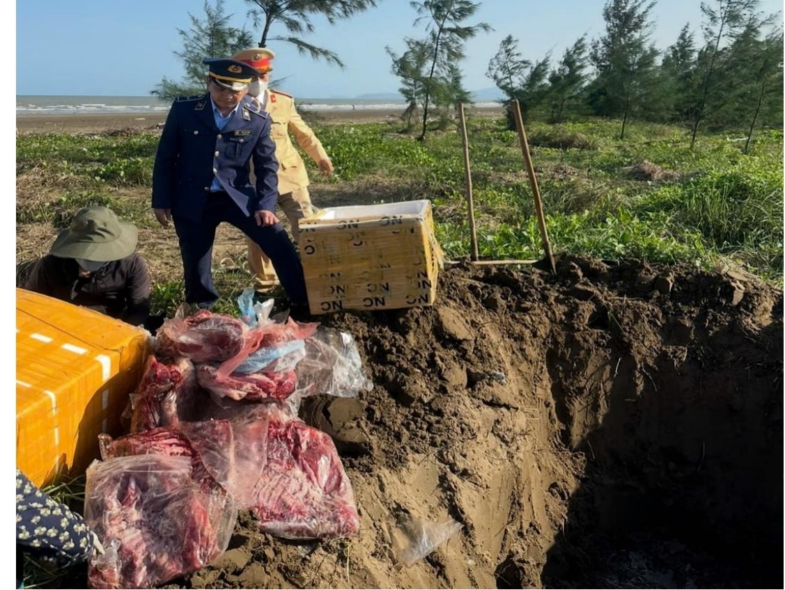 Cao điểm kiểm tra buôn lậu, hàng giả dịp cuối năm và Tết Nguyên đán ở Nghệ An- Ảnh 3.
