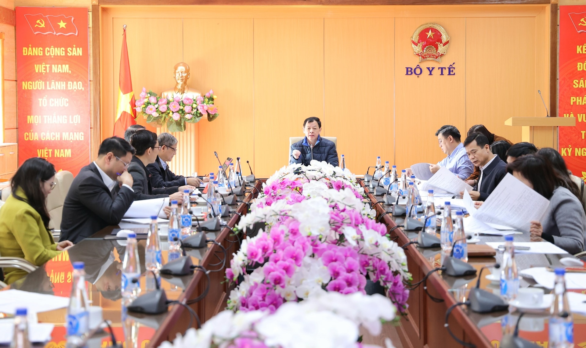 Chú trọng đào tạo đội ngũ nhân lực theo chức năng, nhiệm vụ hoạt động của Trạm Y tế - Ảnh 5.