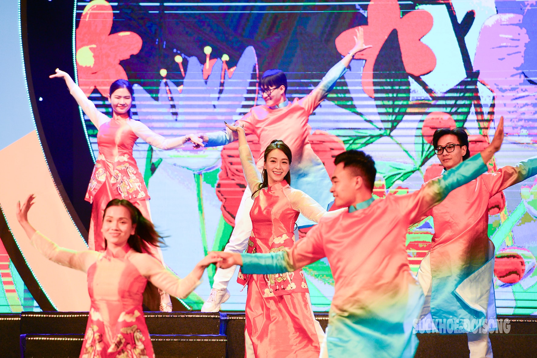 Đánh thức hành trình sống khỏe: Đánh thức hành trình sống khỏe: