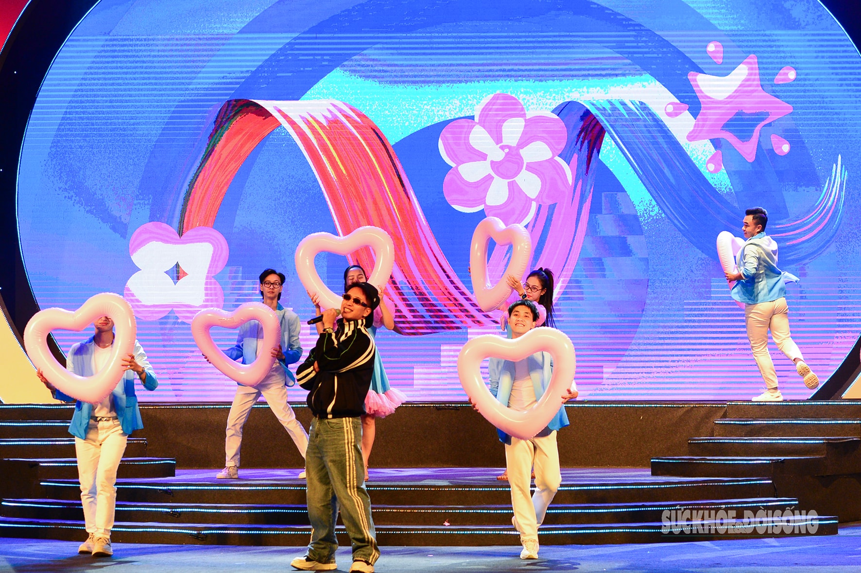 Đánh thức hành trình sống khỏe: Đánh thức hành trình sống khỏe: