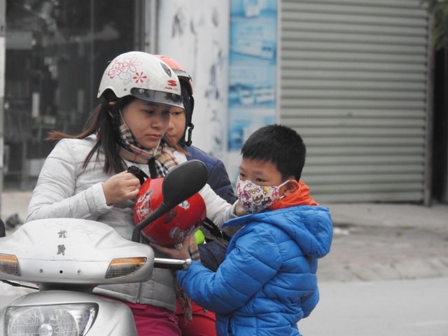 Hà Nội rét ngưỡng 10 độ, học sinh có được nghỉ học?- Ảnh 1.