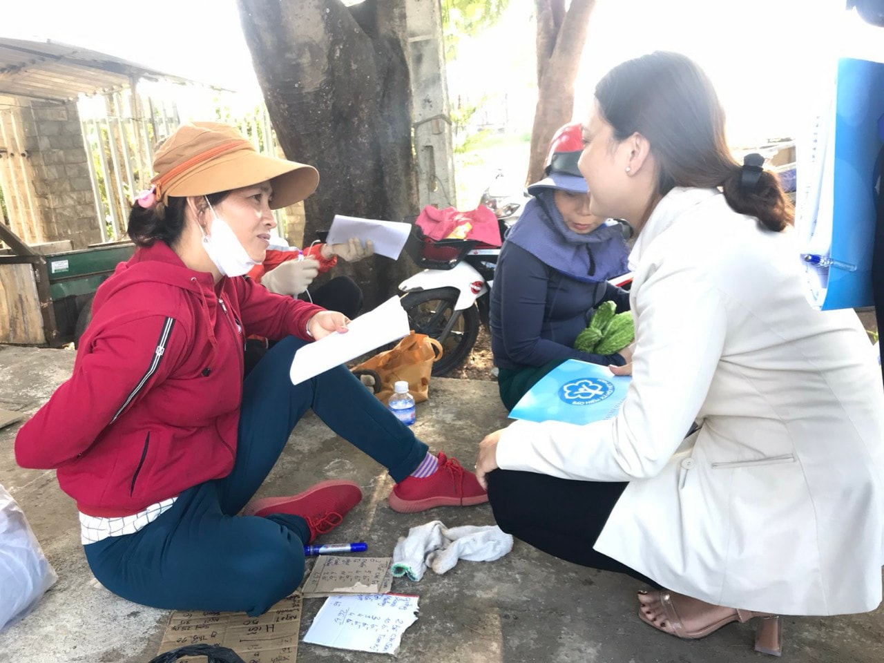 Có thay đổi mức đóng BHXH tự nguyện trong năm 2026 không?- Ảnh 1. Có thay đổi mức đóng BHXH tự nguyện trong năm 2026 không?- Ảnh 1.