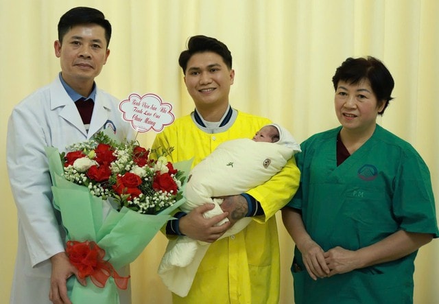 Bệnh viện Sản Nhi Lào Cai đón ca sinh IVF đầu tiên- Ảnh 1.