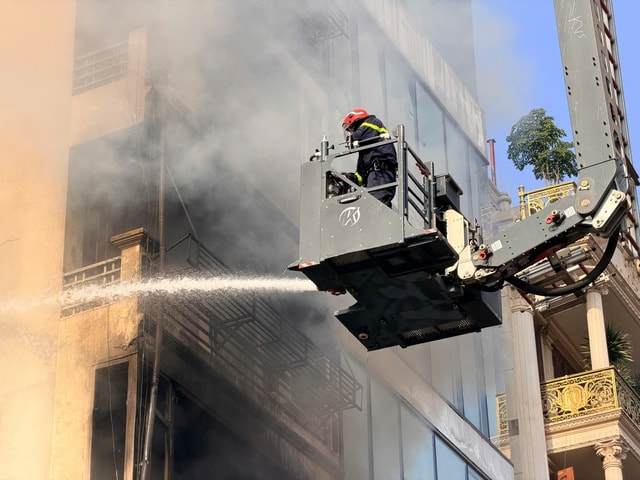 Hà Nội: cháy nhà 7 tầng tại Hà Đông khiến 2 người tử vong- Ảnh 4.