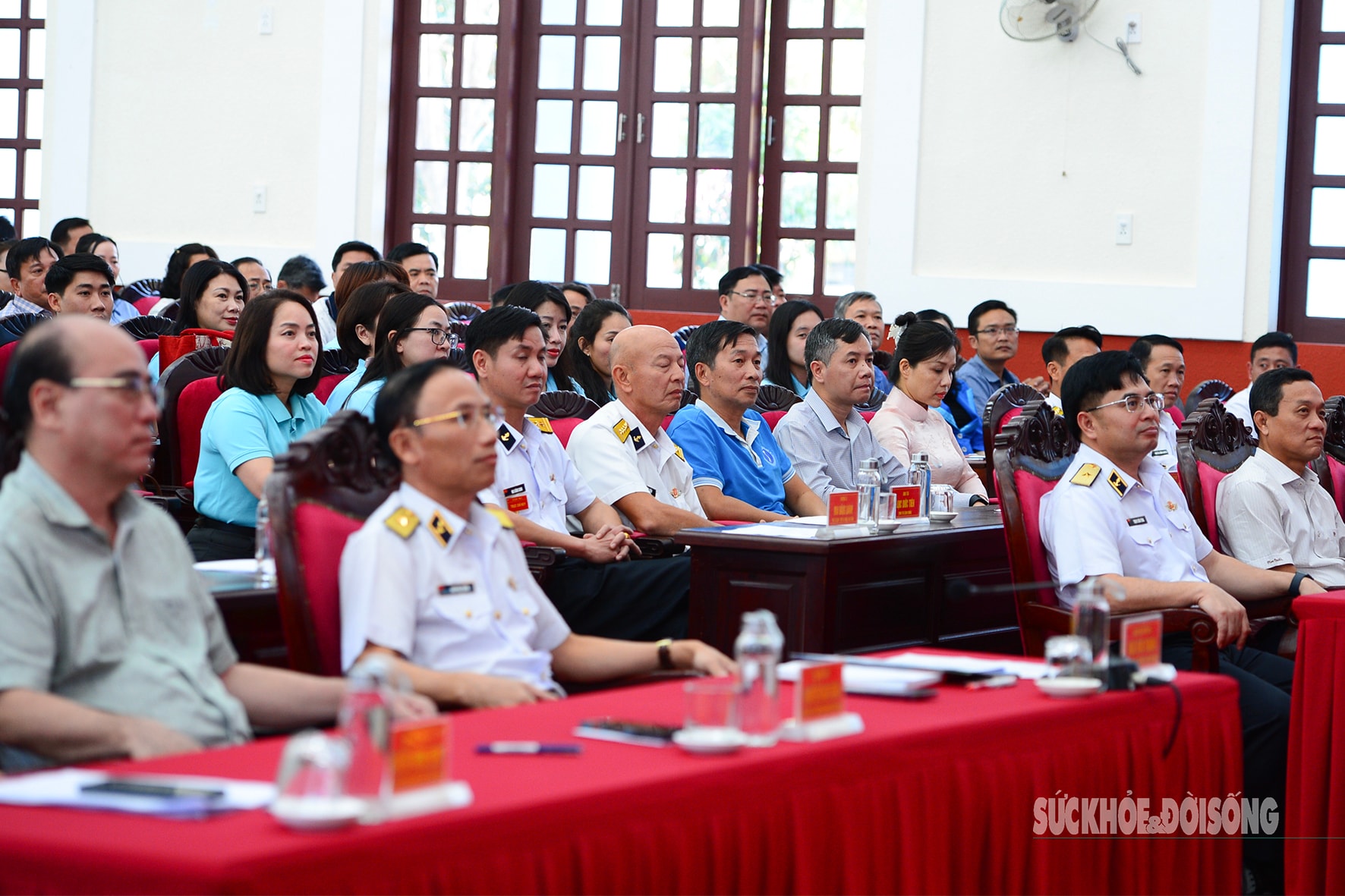 Ấm áp tình đất liền với quân dân vùng biển đảo Tây Nam- Ảnh 9.