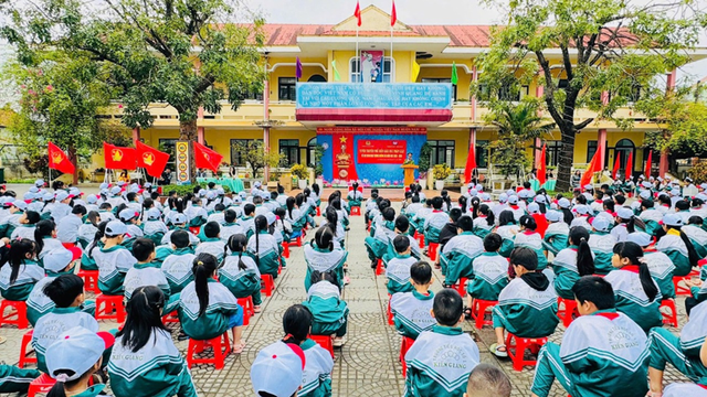 Hành vi tưởng vô hại của trẻ em tiềm ẩn nguy cơ tai nạn giao thông nghiêm trọng- Ảnh 3.