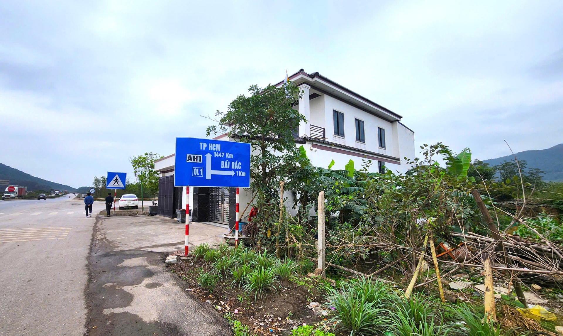 Hơn 10 năm chịu đựng ô nhiễm từ bãi rác lớn nhất Nghệ An- Ảnh 5.