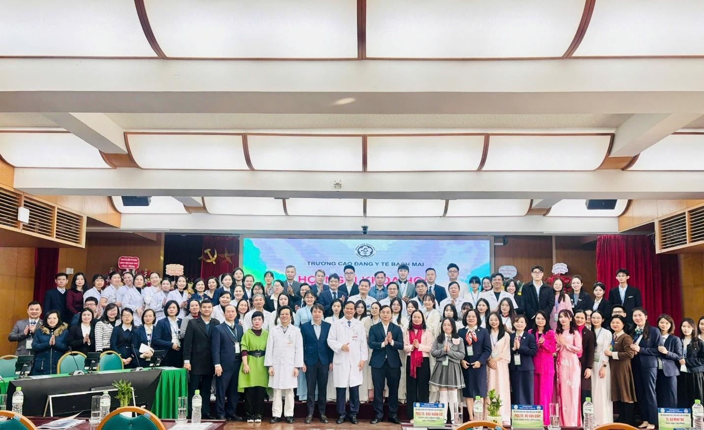 Tuổi trẻ Bạch Mai đẩy mạnh, sáng tạo nghiên cứu khoa học vì sức khỏe cộng đồng- Ảnh 5.