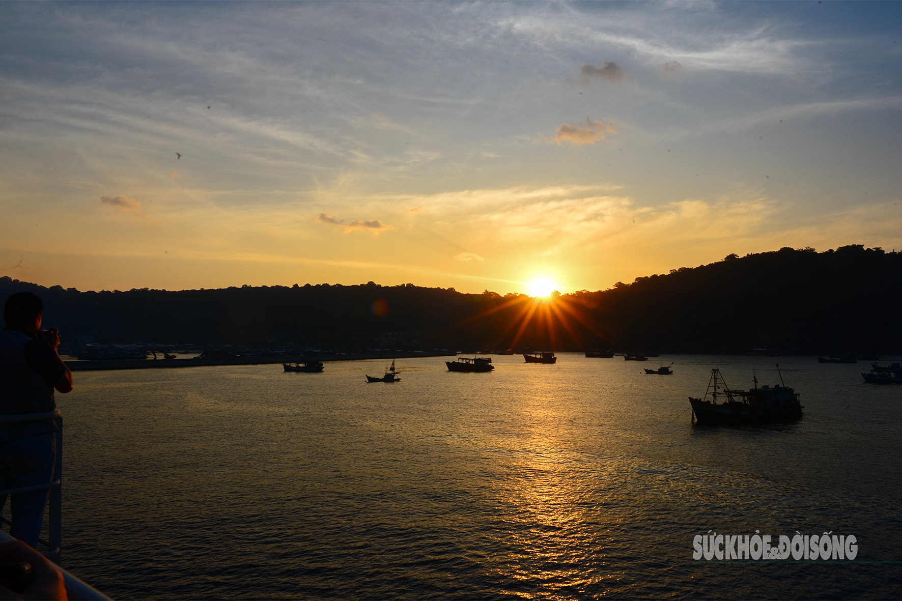 Rạng rỡ bình minh nơi đảo xa Thổ Chu- Ảnh 4.